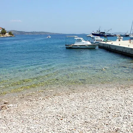 With Parking Spaces Sali, Dugi Otok - 447 Apartament *