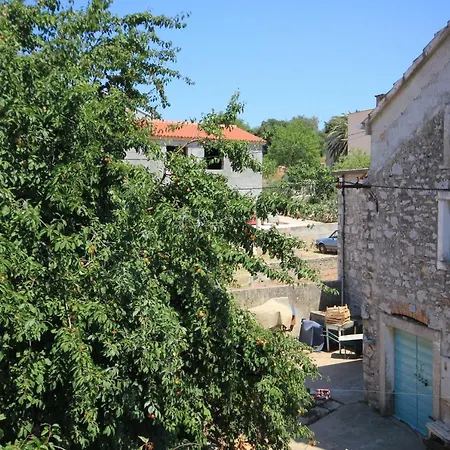 With Parking Spaces Sali, Dugi Otok - 447 Apartament *