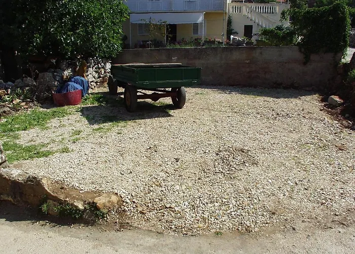 With Parking Space - Dugi Otok - 447 *