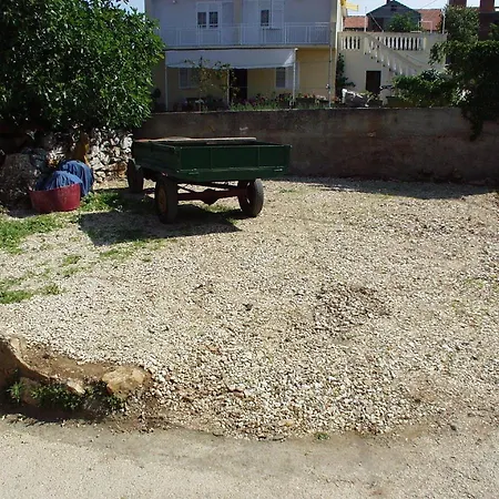 With A Parking Space Sali, Dugi Otok - 447 *