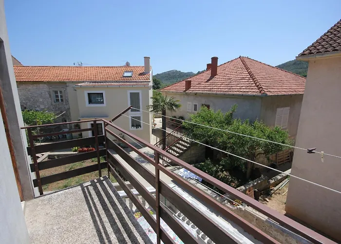 With Parking Space - Dugi Otok - 447 살리