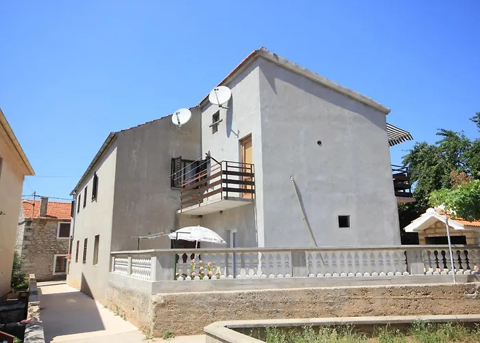 Daire With Parking Space - Dugi Otok - 447